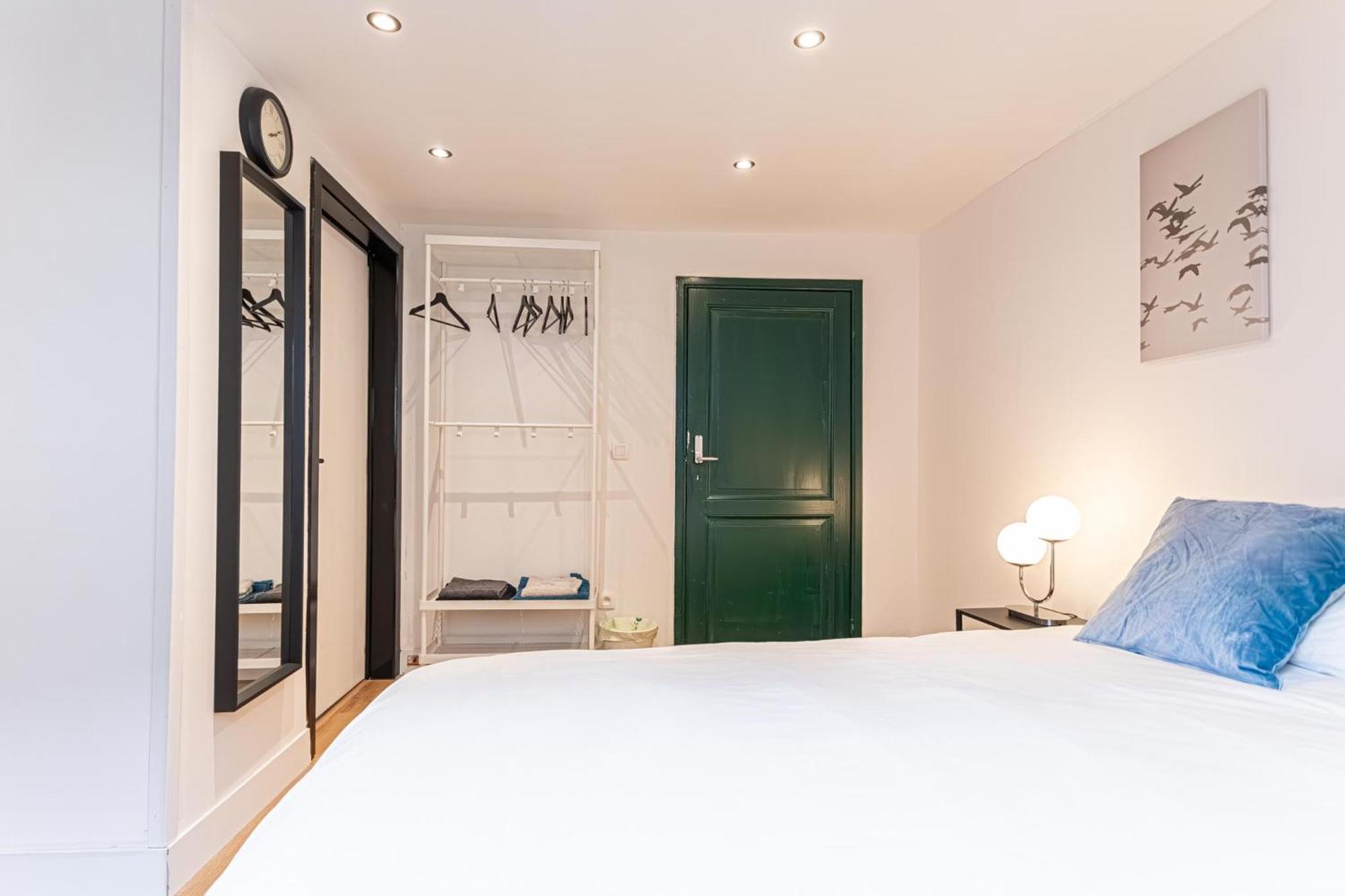 Spacious Shared 5Br Apt In The Heart Of Gent Екстериор снимка