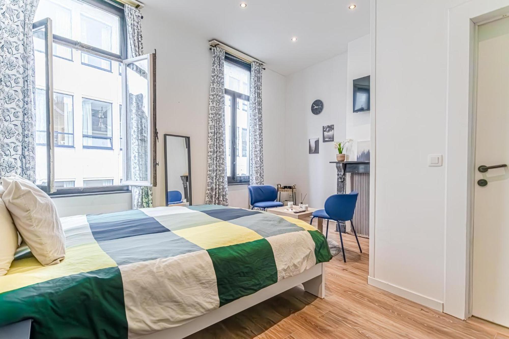 Spacious Shared 5Br Apt In The Heart Of Gent Екстериор снимка