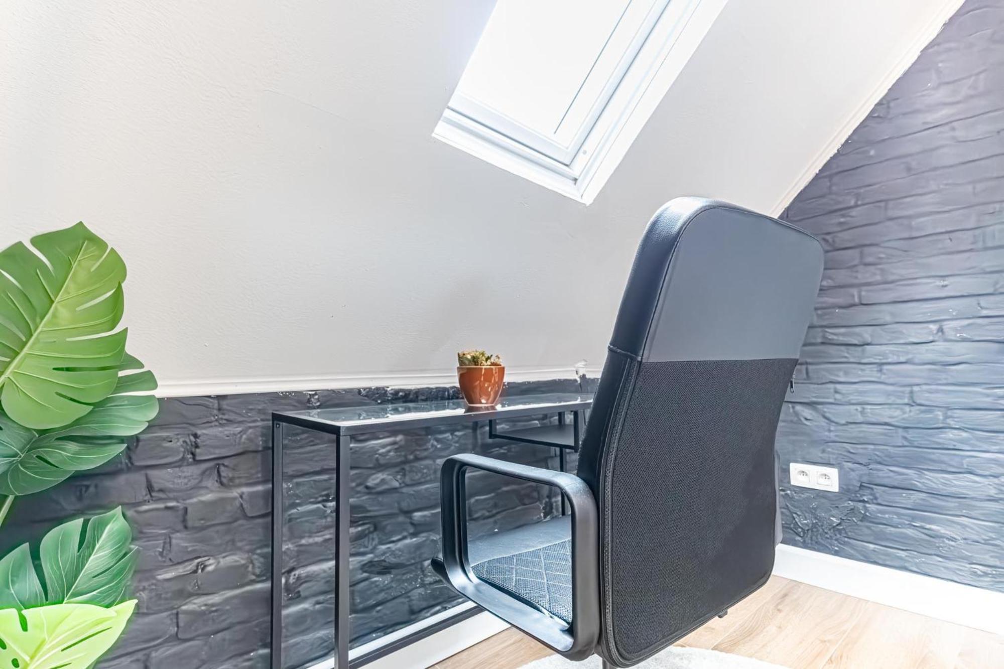 Spacious Shared 5Br Apt In The Heart Of Gent Екстериор снимка