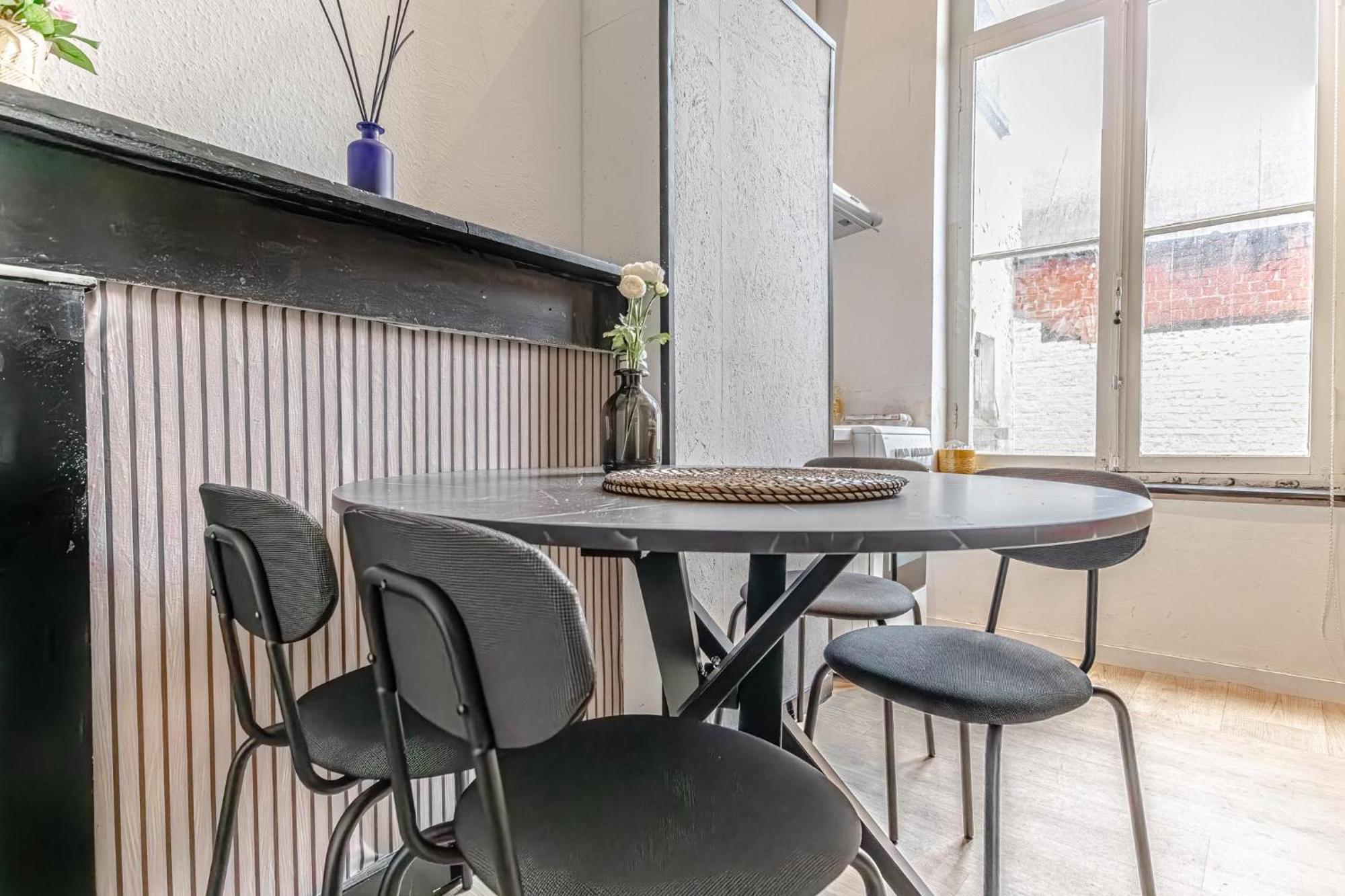 Spacious Shared 5Br Apt In The Heart Of Gent Екстериор снимка