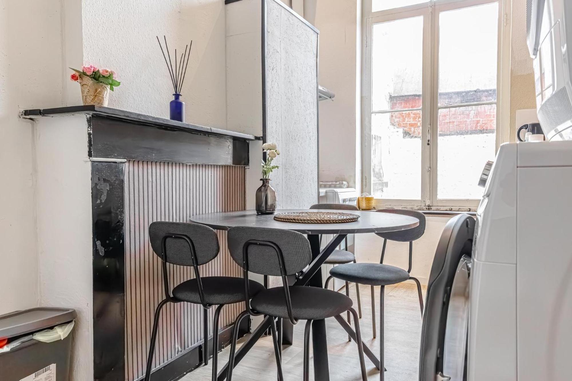 Spacious Shared 5Br Apt In The Heart Of Gent Екстериор снимка
